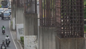 Pramono Menyebut Tiang Monorel Akan Dibongkar Malam Ini