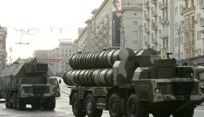 Rusia Luncurkan 71 Misil ke Ukraina